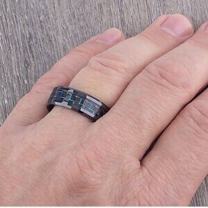 NWT MENS STAINLESS STEEL BEVELED EDGE WEDDING BAND SZ 11